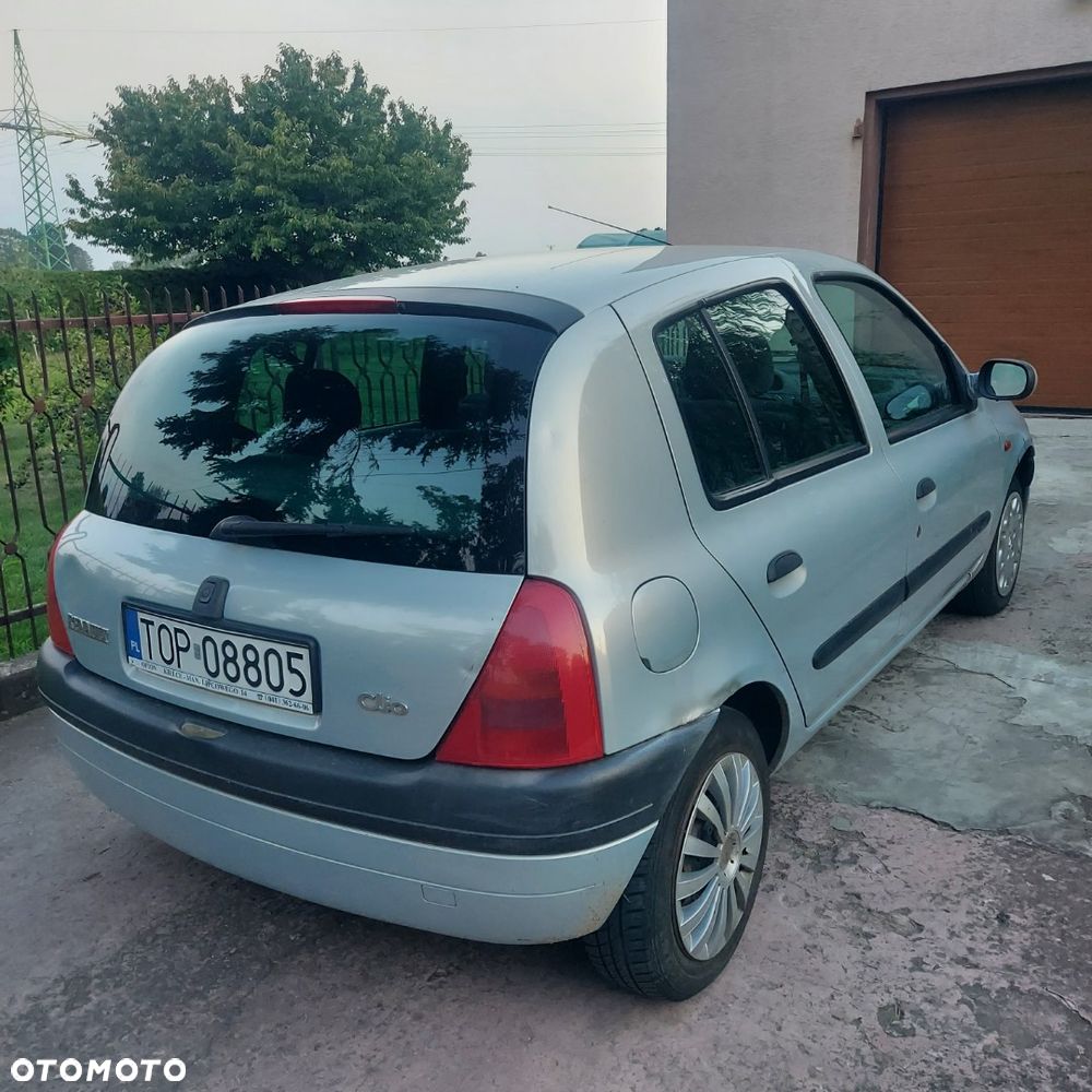 Renault Clio 1.4i RT 16V - 3