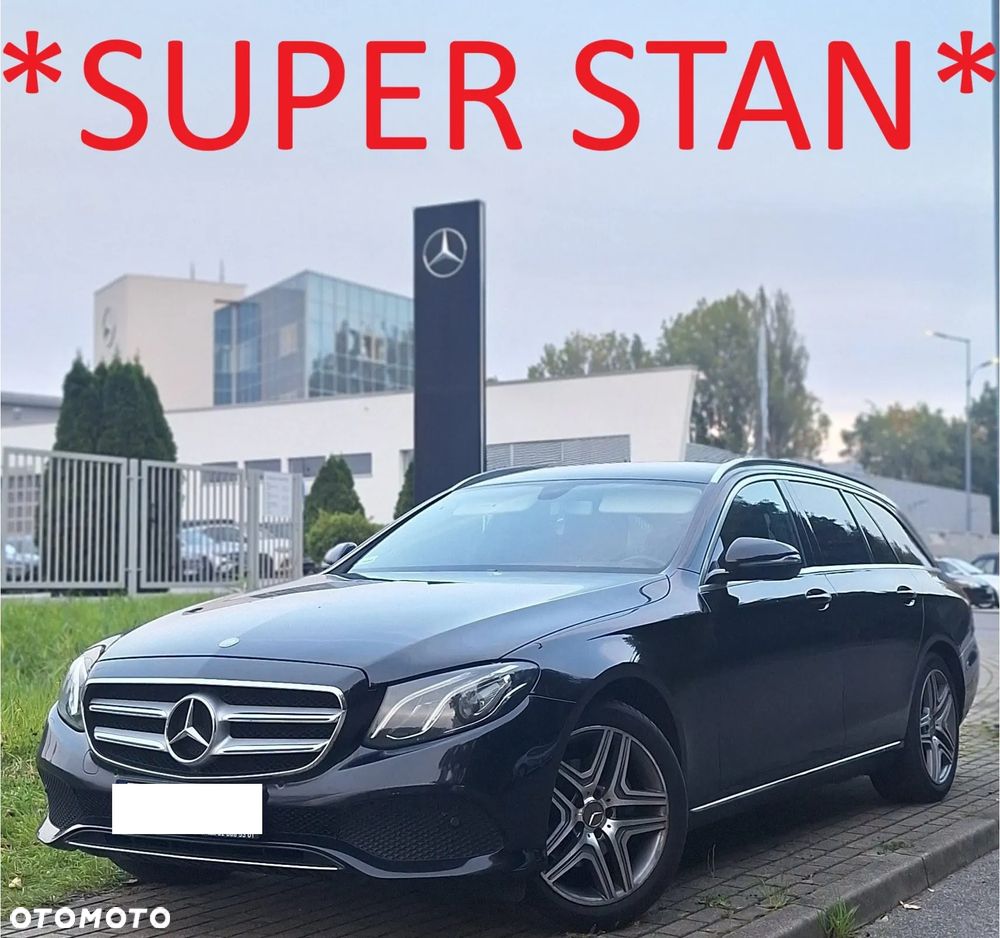 Mercedes-Benz Klasa E 220 d 4Matic T 9G-TRONIC Exclusive - 1