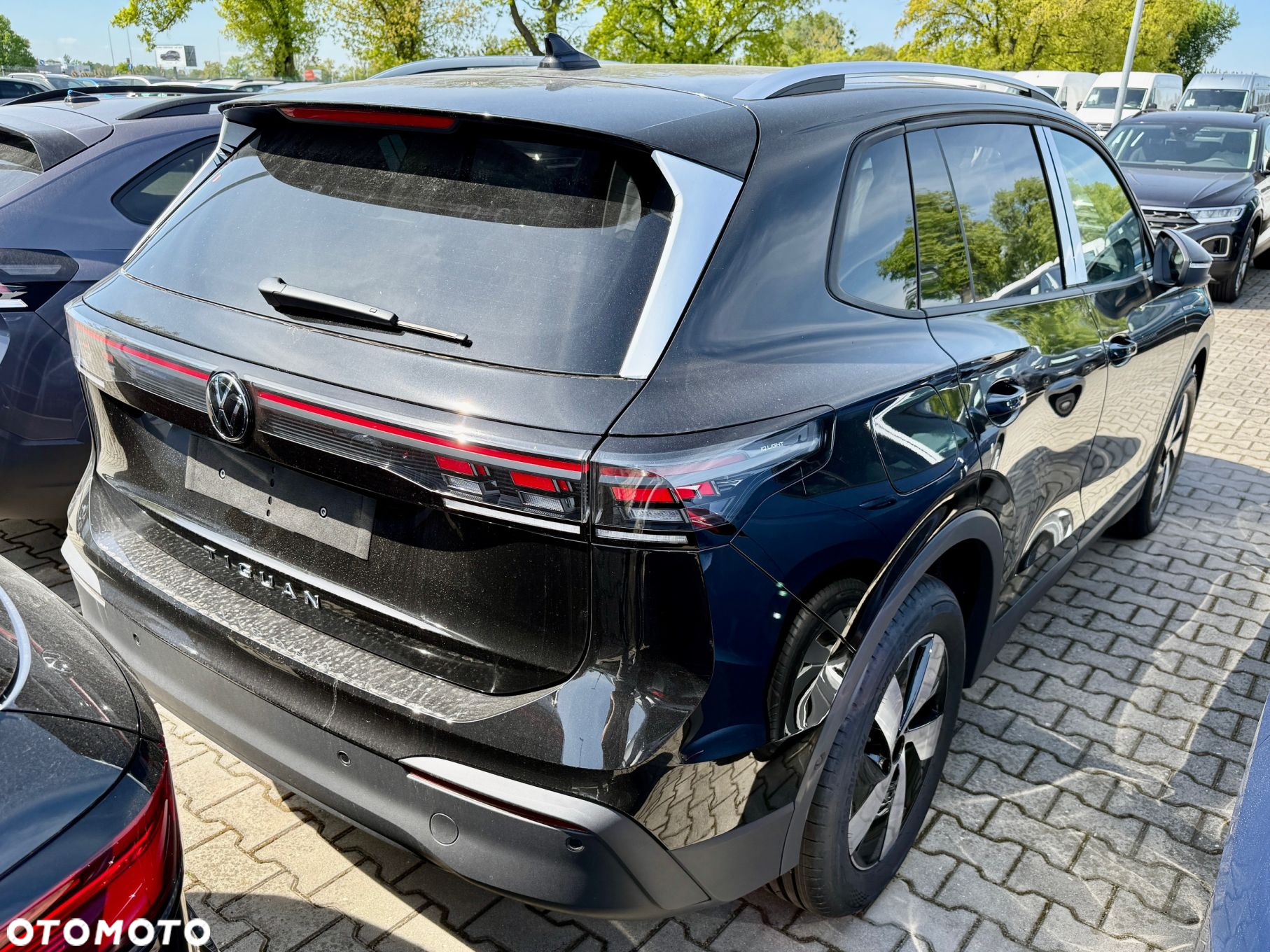 Volkswagen Tiguan - 5