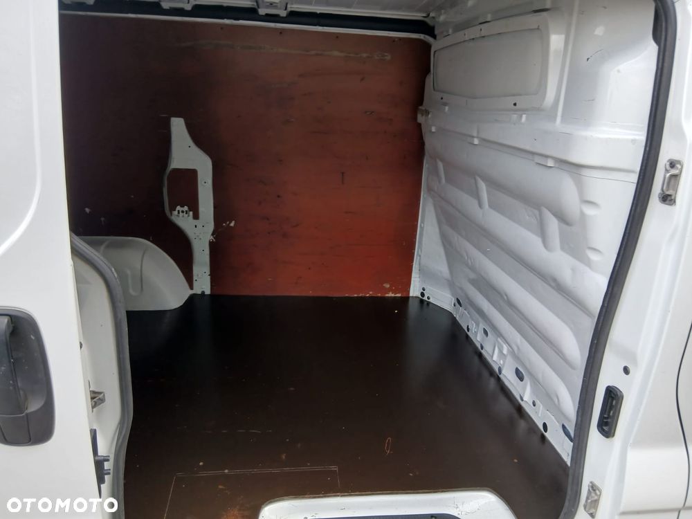 Opel VIVARO - 20
