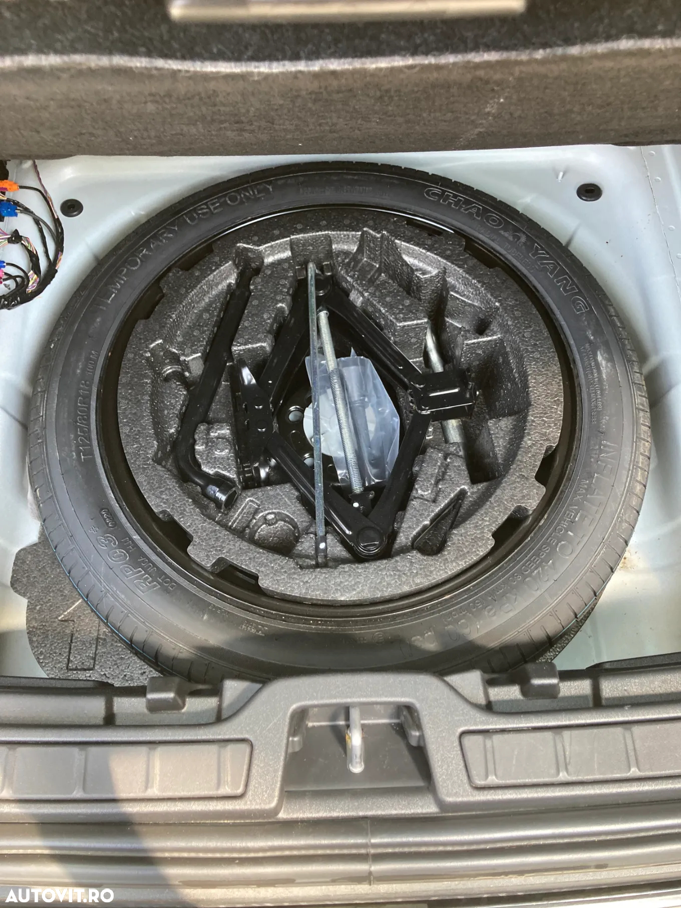 Volvo XC 40 T3 AT8 Momentum - 17