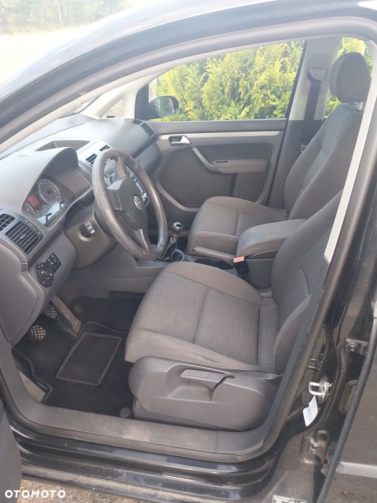 Volkswagen Touran - 7