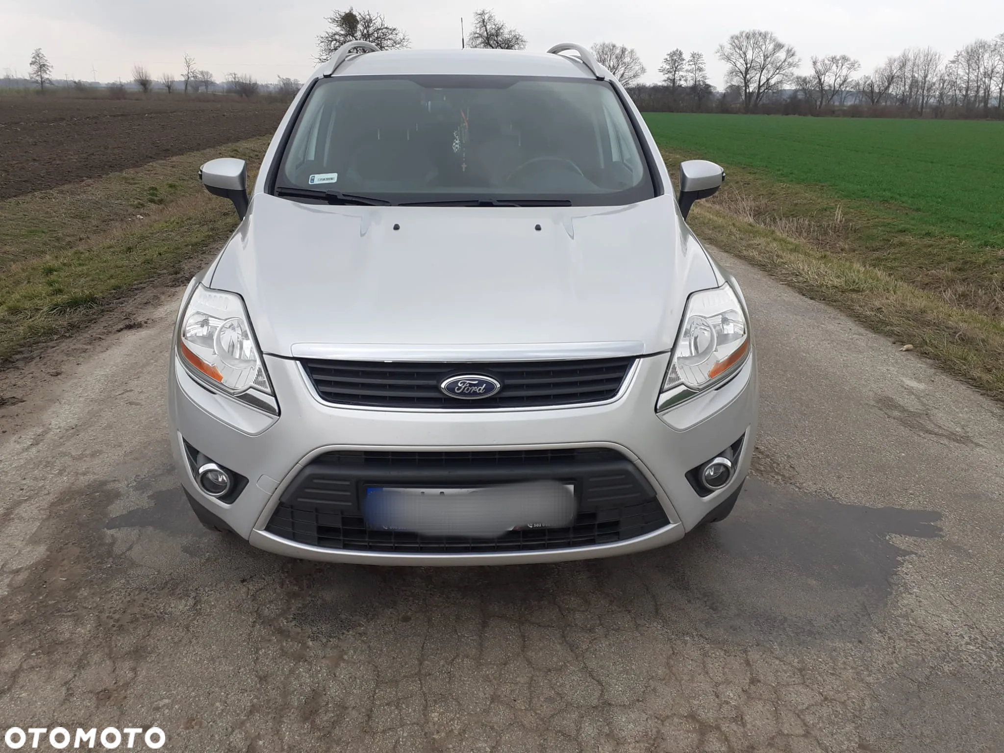 Ford Kuga 2.0 TDCi Individual - 4