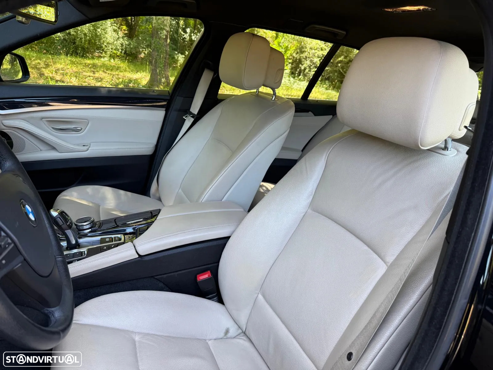 BMW 530 d xDrive Touring Aut. Luxury Line - 11