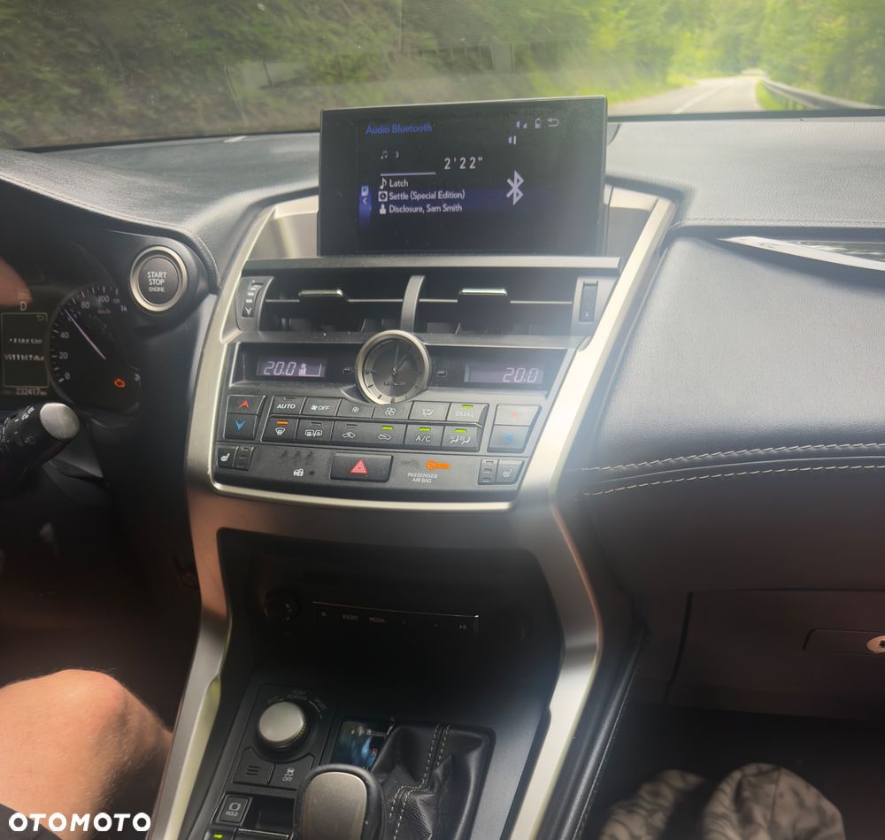 Lexus NX - 3