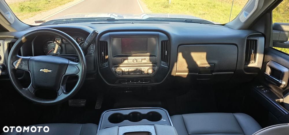 Chevrolet Silverado - 13