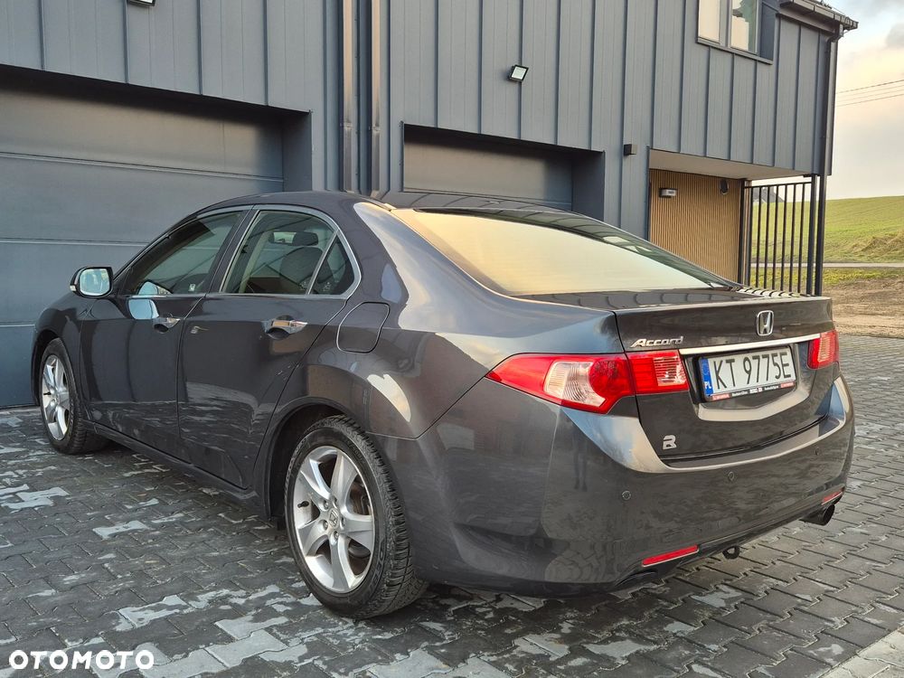 Honda Accord 2.0 Executive - 4