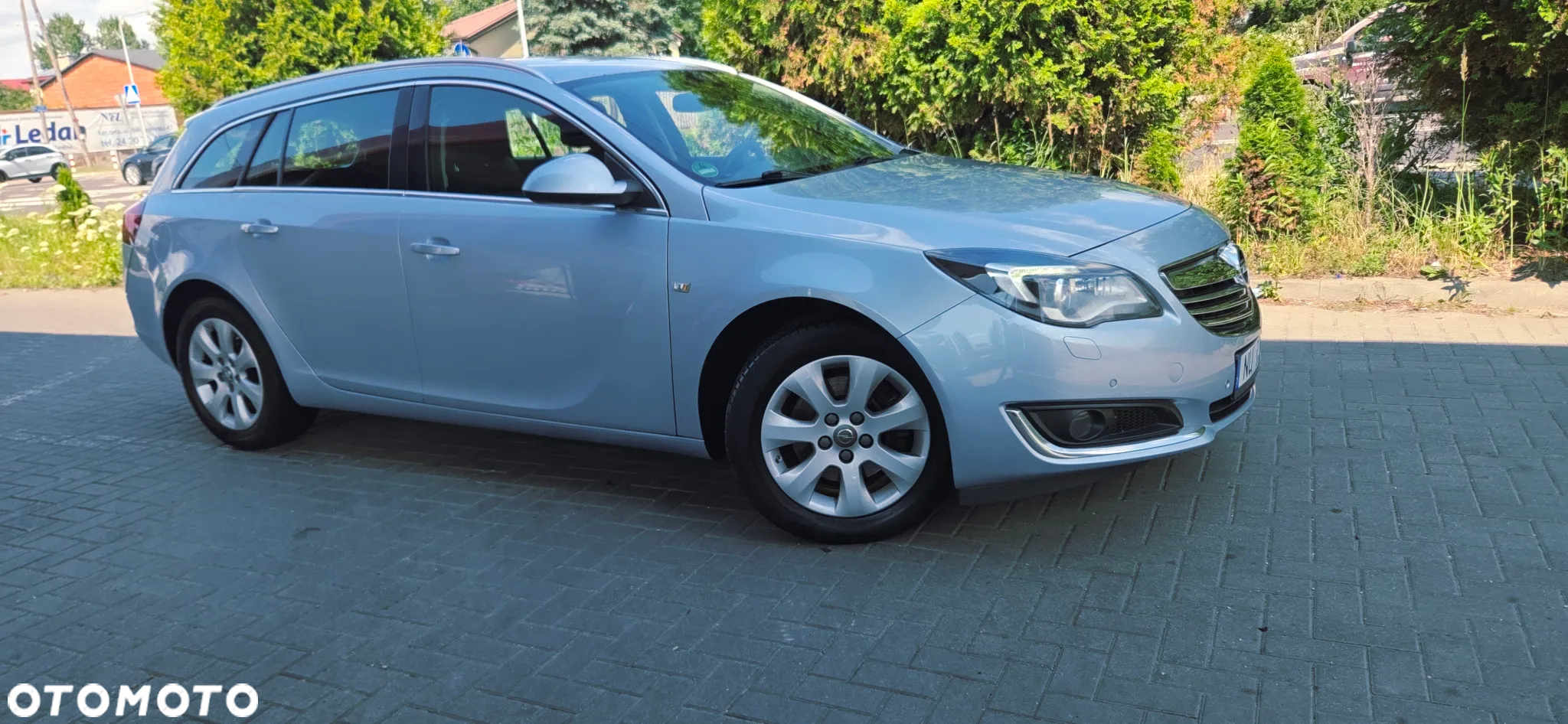Opel Insignia 2.0 CDTI Sports Tourer 4x4 Automatik Edition - 18
