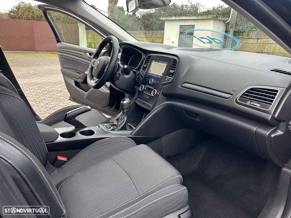 Renault Mégane 1.5 dCi Limited - 10