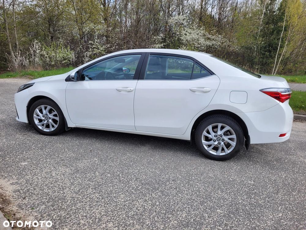 Toyota Corolla 1.6 Comfort - 2