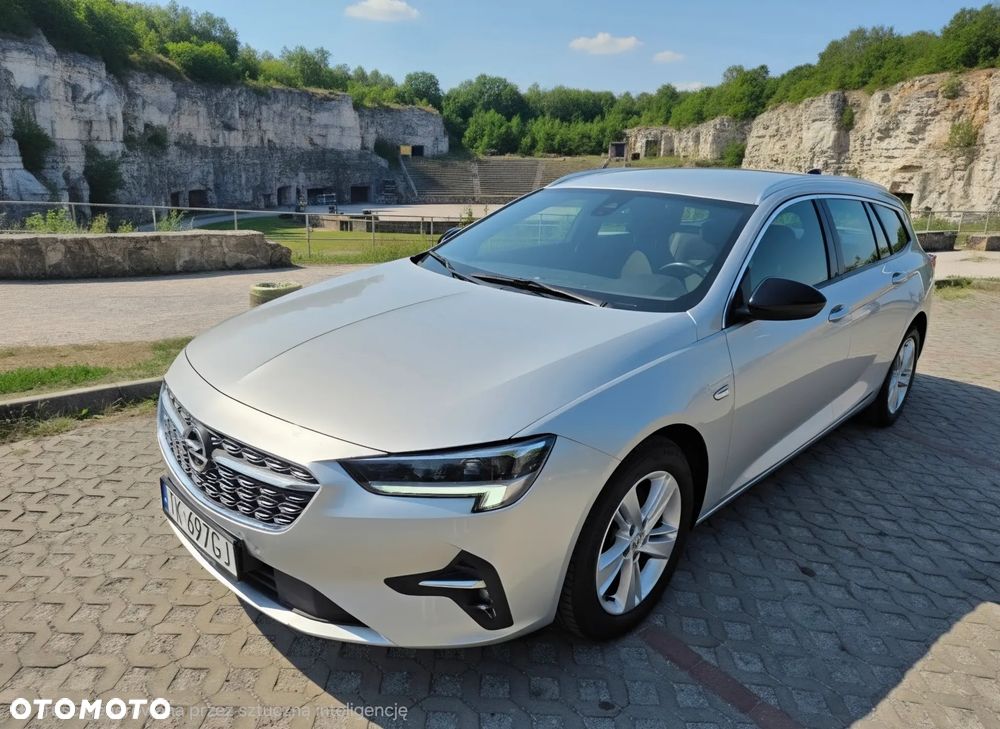 Opel Insignia - 1