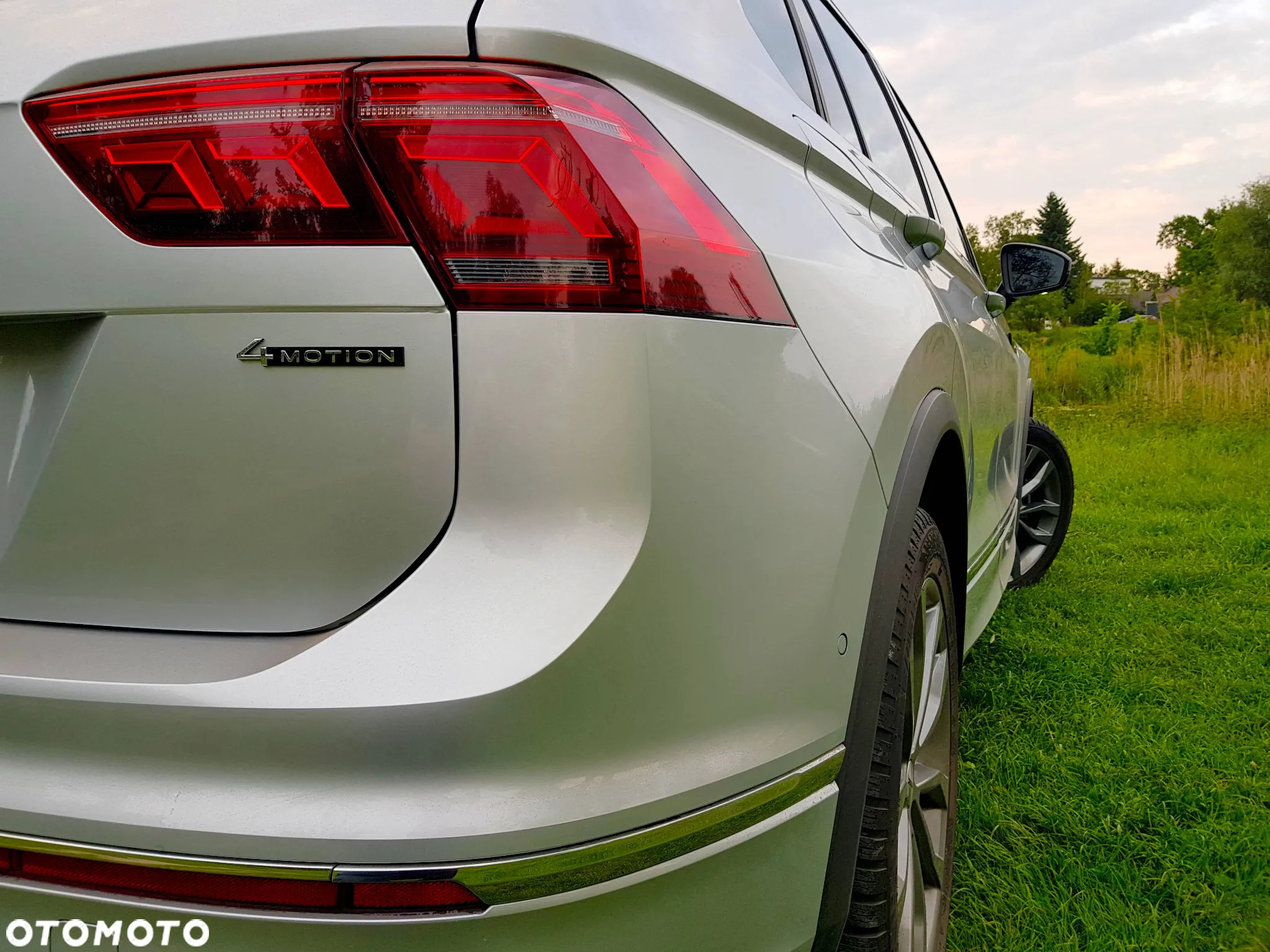 Volkswagen Tiguan 2.0 TSI 4Mot R-Line DSG - 10