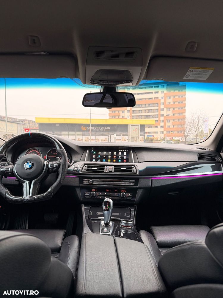 BMW Seria 5 520d - 14