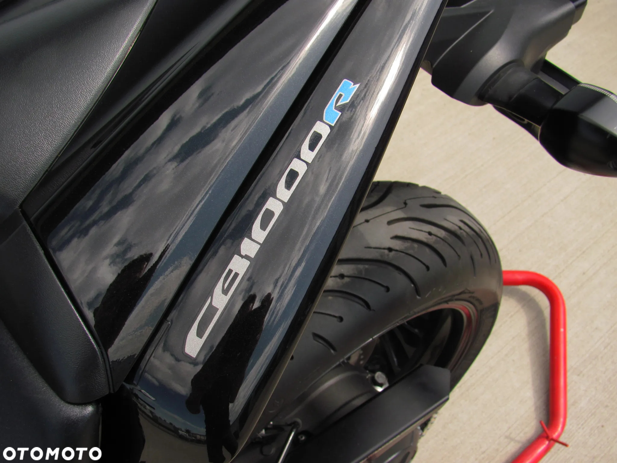 Honda CB - 24