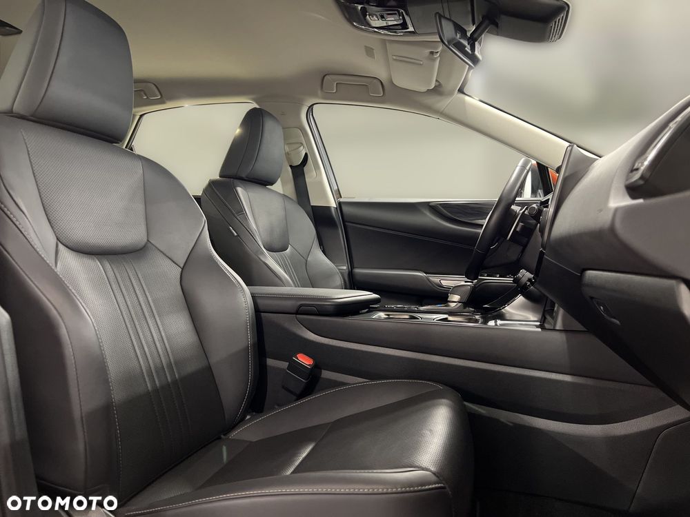 Lexus NX 350h Business AWD - 12