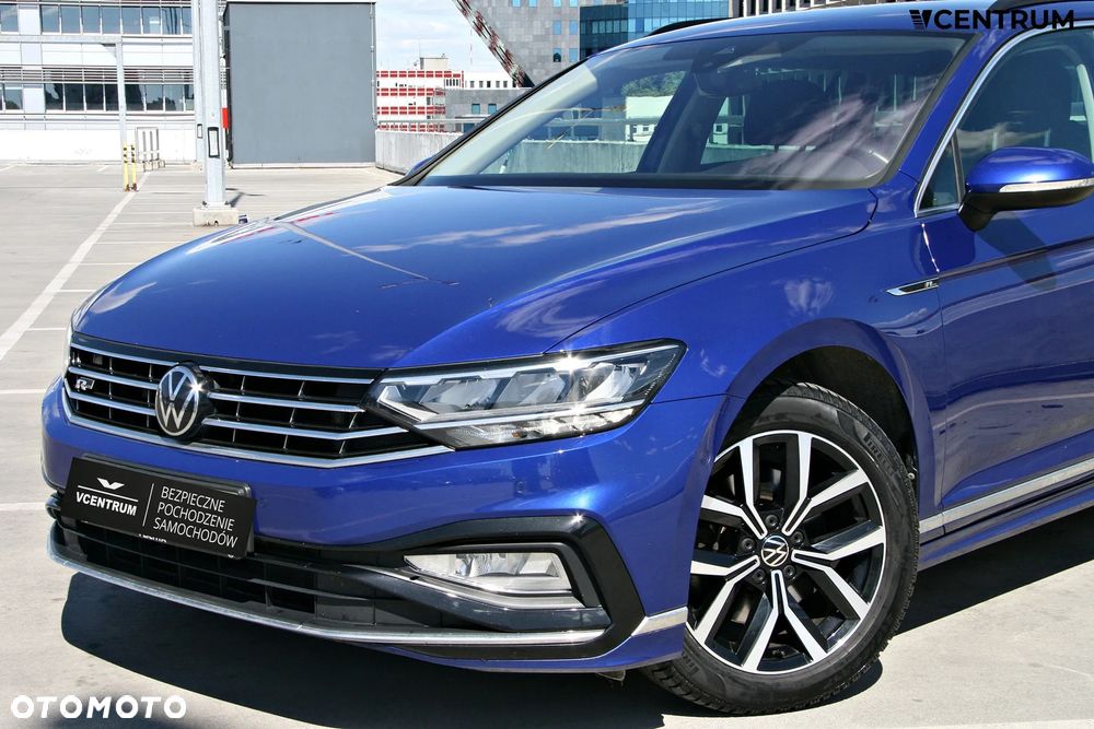Volkswagen Passat Variant 2.0 TSI Business DSG - 9