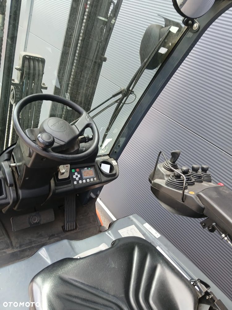 Toyota 8FBE15T - 7