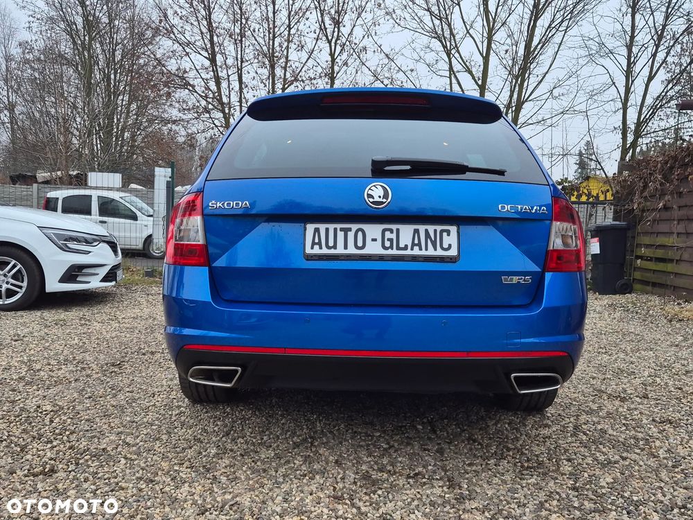 Skoda Octavia 2.0 TDI DSG RS - 6
