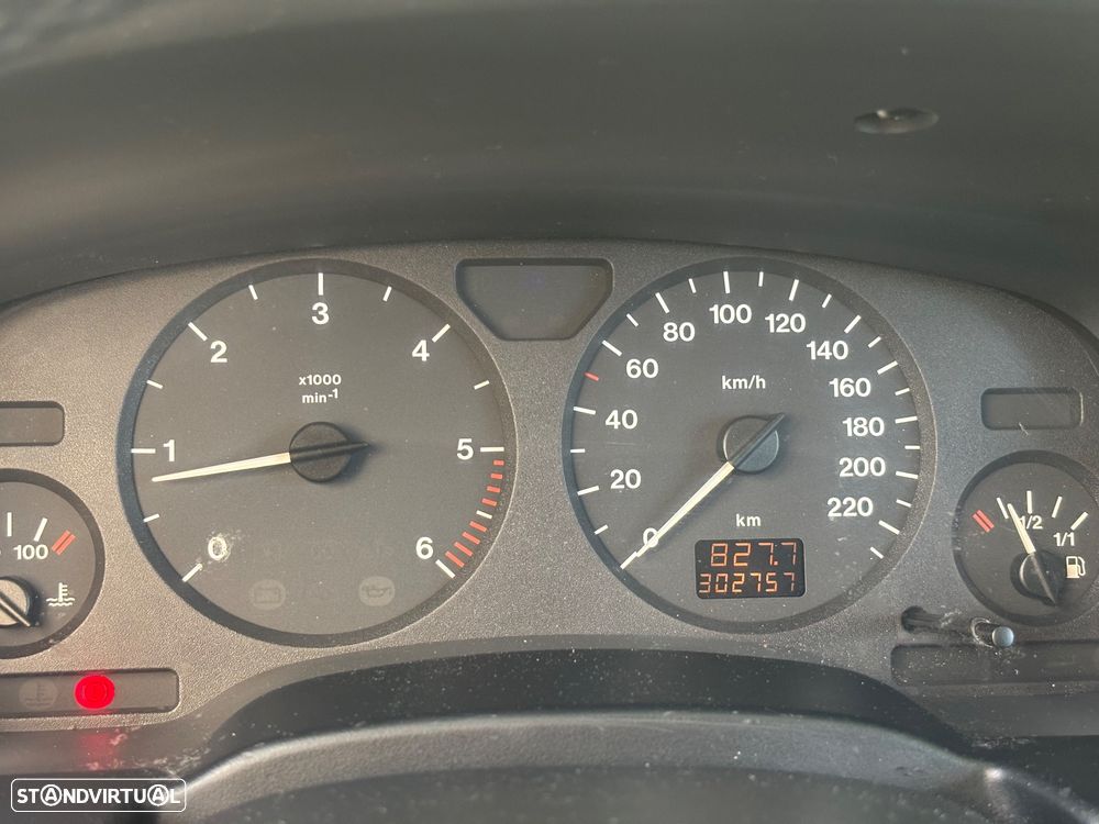 Opel Zafira 2.0 DTi - 4