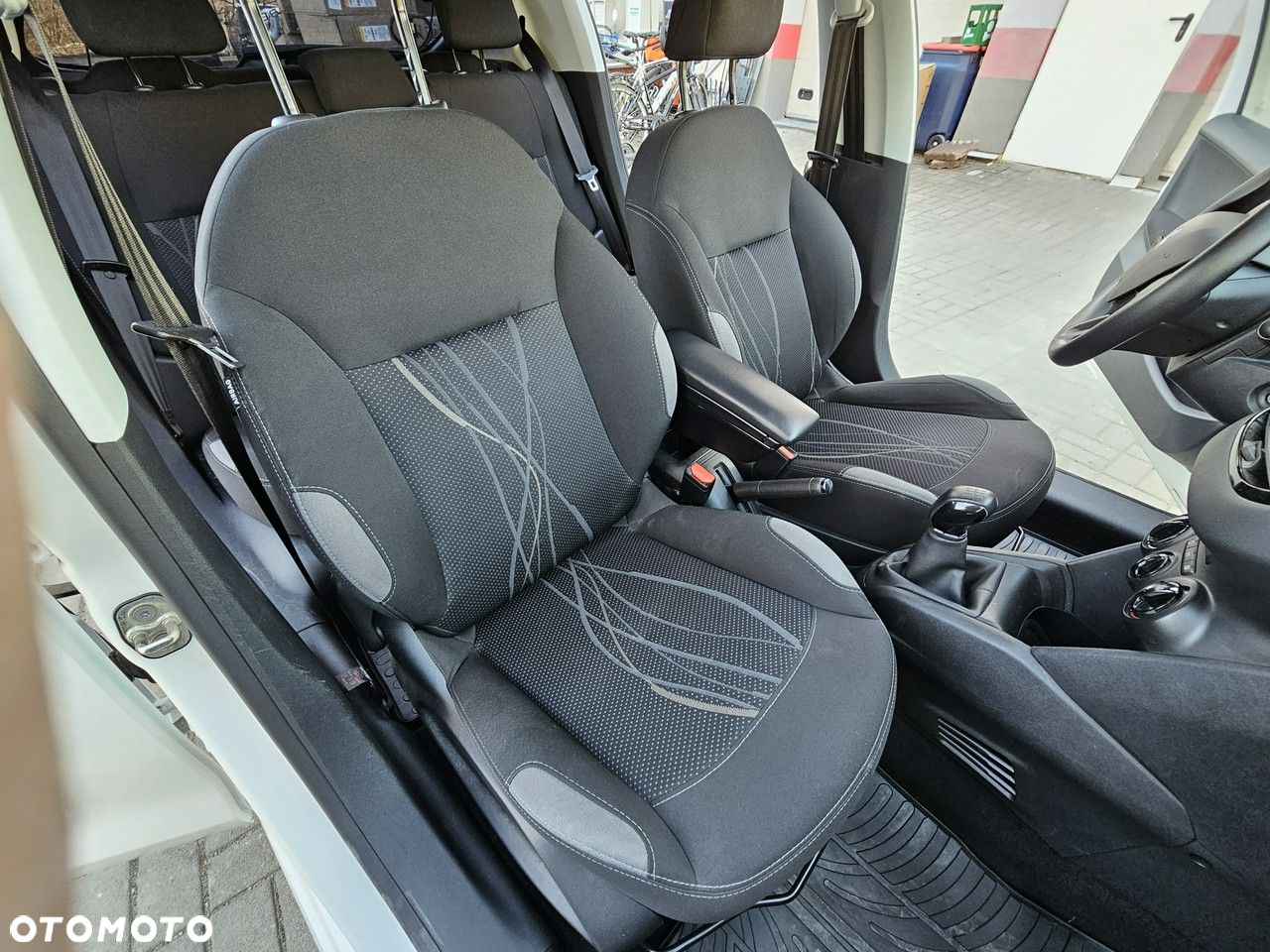 Peugeot 208 68 VTI Active - 9
