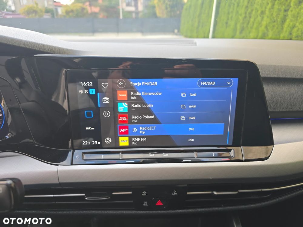 Volkswagen Golf - 10