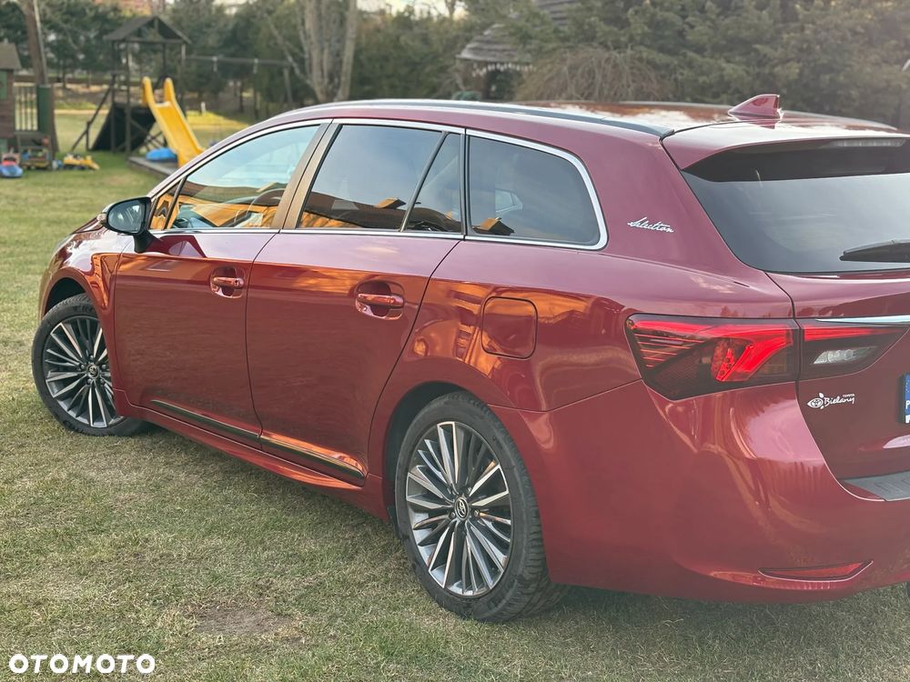 Toyota Avensis 1.8 Selection - 3