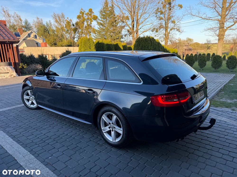 Audi A4 Avant - 8