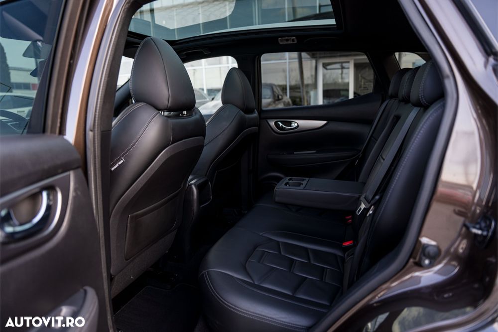 Nissan Qashqai 1.6 DIG-T TEKNA+ - 17