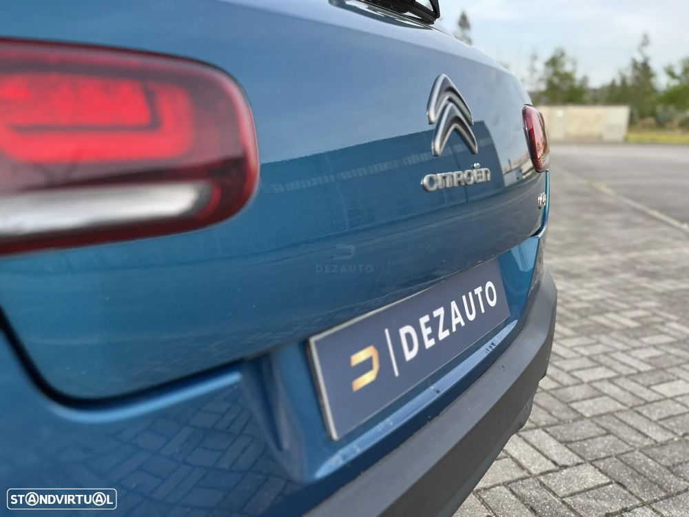 Citroën C4 Cactus 1.2 PureTech Shine EAT6 - 29