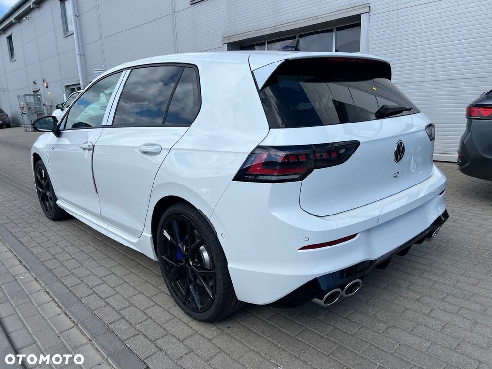 Volkswagen Golf - 14