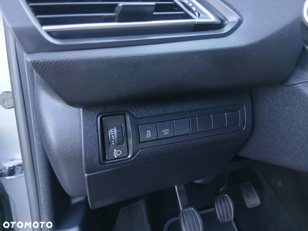 Peugeot 308 - 17