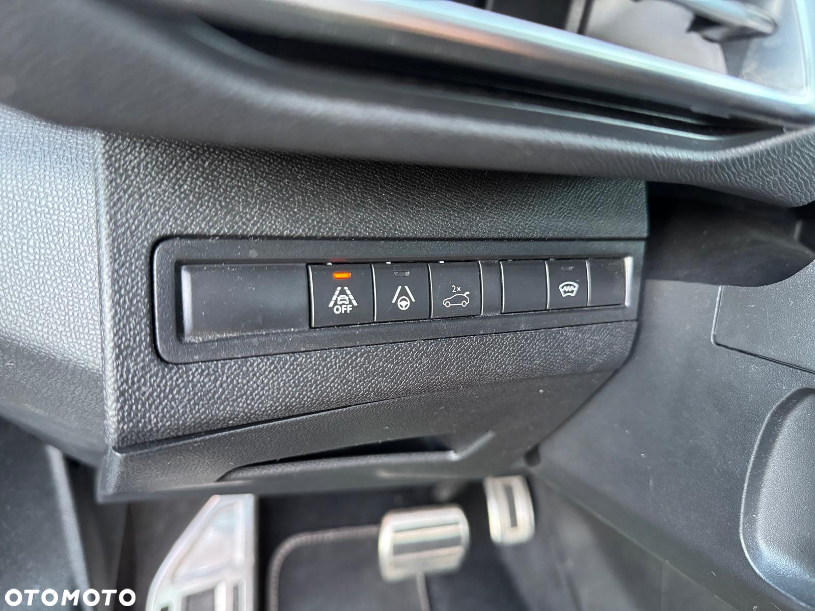 Peugeot 5008 BlueHDI 180 EAT8 GT - 15