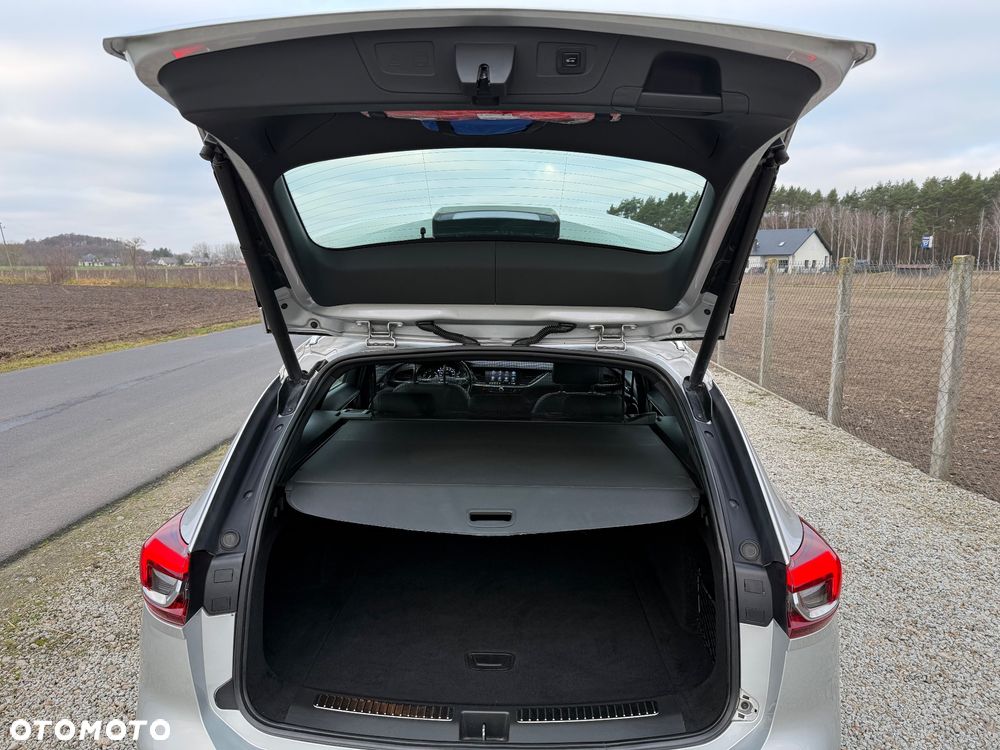 Opel Insignia 2.0 CDTI Business Elegance S&S - 10