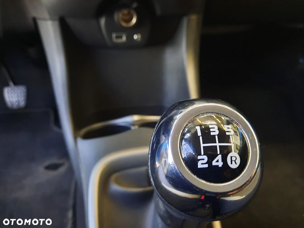 Toyota Aygo x-play - 24