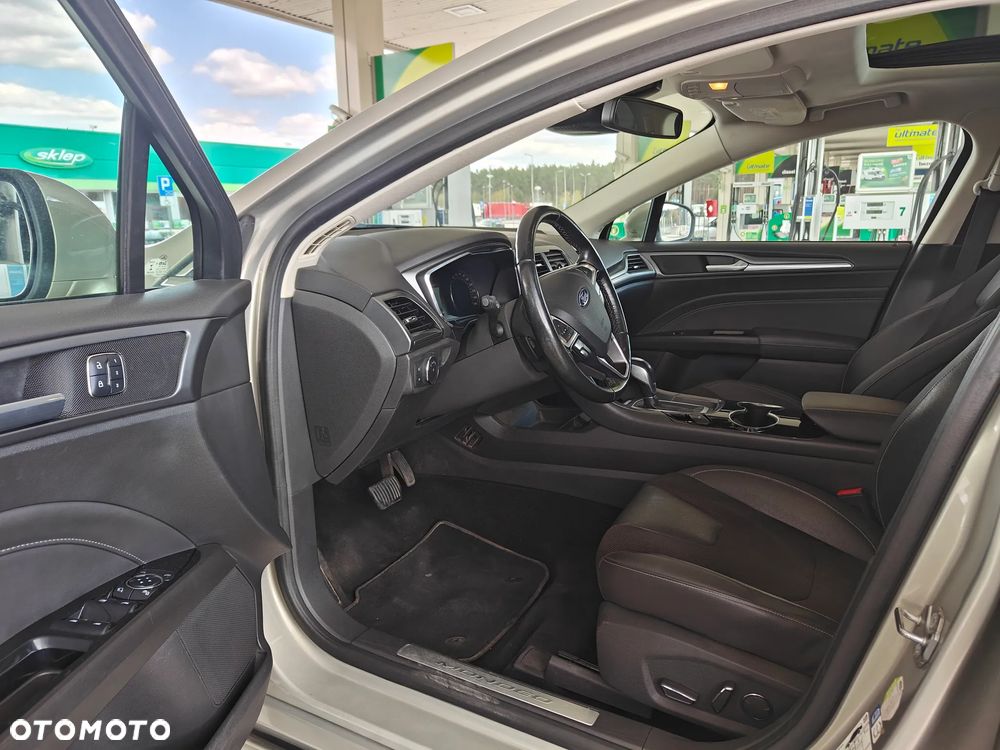 Ford Mondeo 2.0 TDCi STart-Stopp PowerShift-Aut Titanium - 5