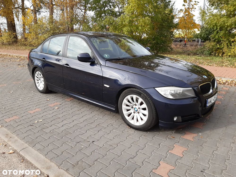 BMW Seria 3 318i Edition Lifestyle - 12