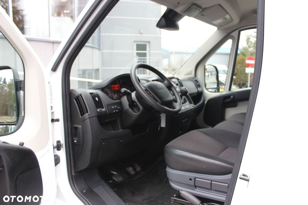 Peugeot Boxer - 2