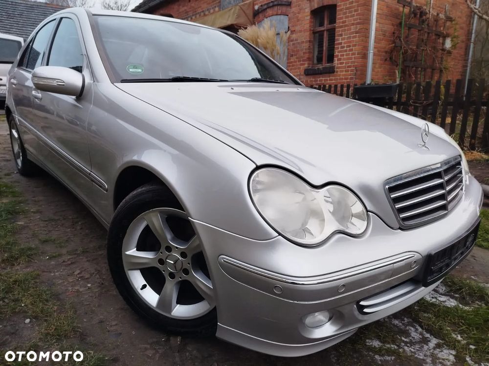 Mercedes-Benz Klasa C 180 Kompressor Automatik Avantgarde - 1