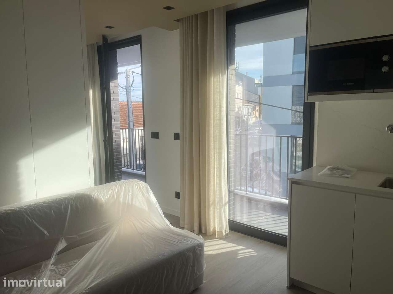 Arrenda-se T1 novo perto do Hospital de São João, Porto - Grande imagem: 3/21