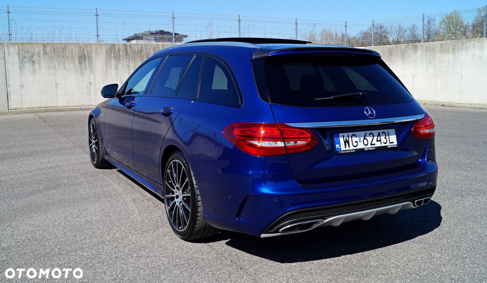 Mercedes-Benz Klasa C AMG 43 4Matic T 9G-TRONIC - 11