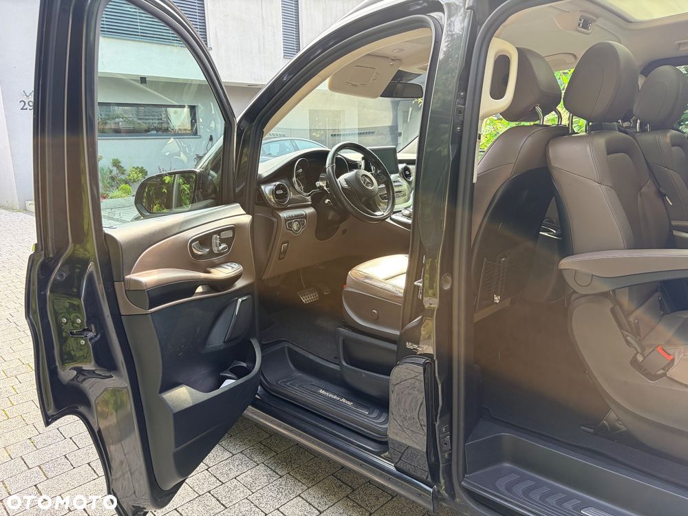 Mercedes-Benz Klasa V 300 d 4-Matic Exclusive 9G-Tronic (d³ugi) - 7