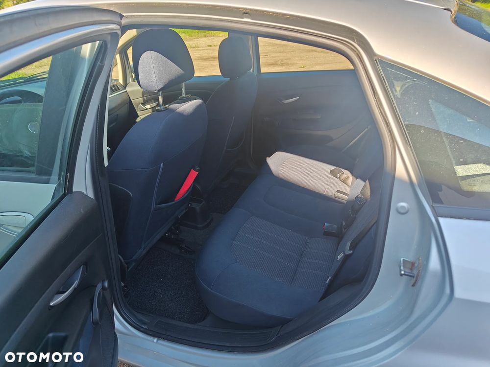 Fiat Linea 1.4 T-Jet 16V Dynamic - 7