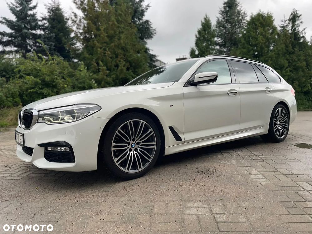 BMW Seria 5 520d M Sport Edition - 4