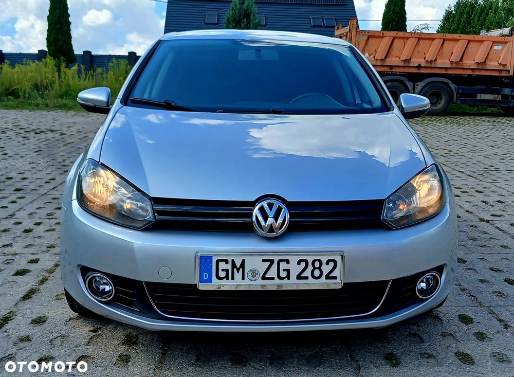 Volkswagen Golf 2.0 TDI DPF BlueMotion Technology Comfortline - 25