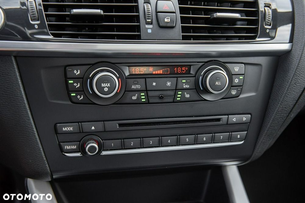 BMW X3 xDrive28i Advantage sport - 23