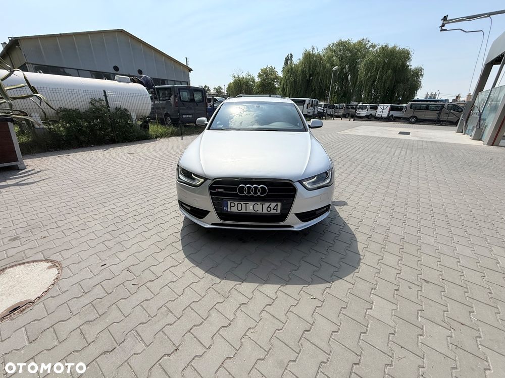 Audi A4 Avant 2.0 TDI Multitronic - 10