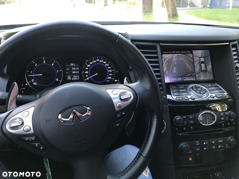 Infiniti Q70 3.0d S Premium - 15