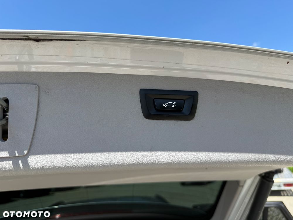 BMW Seria 3 316d M Sport - 19