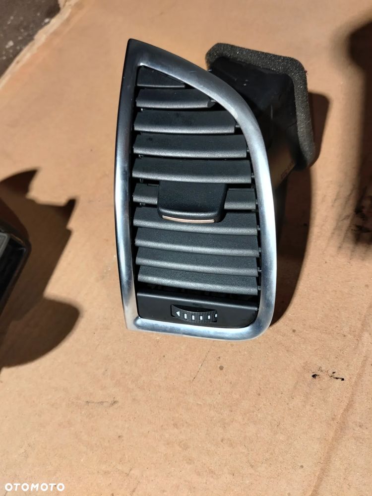 Kratki nawiewu Audi Q7 - 5