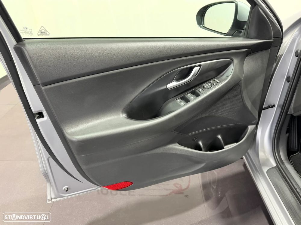 Hyundai i30 SW 1.6 CRDi Style Plus - 18